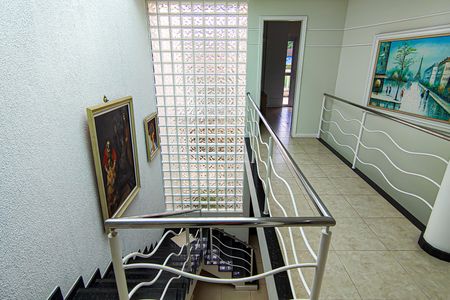 Casa de condomínio para alugar com 540m², 4 quartos e 4 vagas Casa de condomínio para alugar com 540m², 4 quartos e 4 vagasCorredor