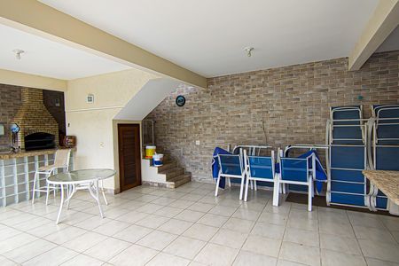 Casa de condomínio para alugar com 540m², 4 quartos e 4 vagas Casa de condomínio para alugar com 540m², 4 quartos e 4 vagasÁrea comum