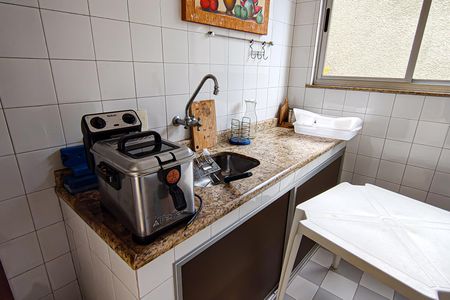 Casa de condomínio para alugar com 540m², 4 quartos e 4 vagas Casa de condomínio para alugar com 540m², 4 quartos e 4 vagascozinha da Área comum