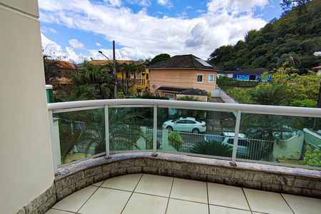 Casa de condomínio para alugar com 540m², 4 quartos e 4 vagas Casa de condomínio para alugar com 540m², 4 quartos e 4 vagasVaranda da Suíte