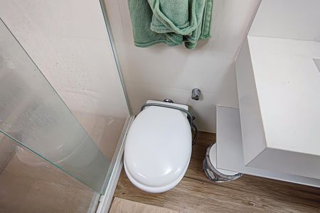 Casa de condomínio para alugar com 540m², 4 quartos e 4 vagas Casa de condomínio para alugar com 540m², 4 quartos e 4 vagasBanheiro Social 2