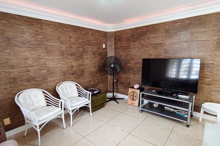 Casa de condomínio para alugar com 540m², 4 quartos e 4 vagas Casa de condomínio para alugar com 540m², 4 quartos e 4 vagasSala