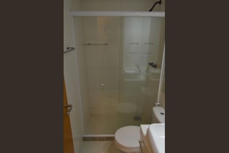 Apartamento para alugar com 69m², 2 quartos e 1 vaga Apartamento para alugar com 69m², 2 quartos e 1 vagaBanheiro da Suíte