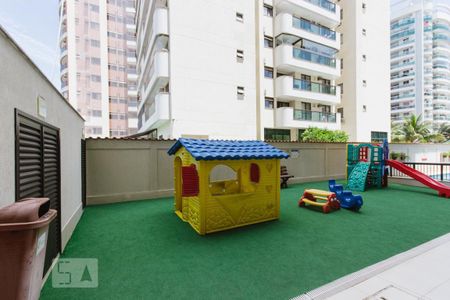 Apartamento para alugar com 69m², 2 quartos e 1 vaga Apartamento para alugar com 69m², 2 quartos e 1 vagaÁrea comum - Playground