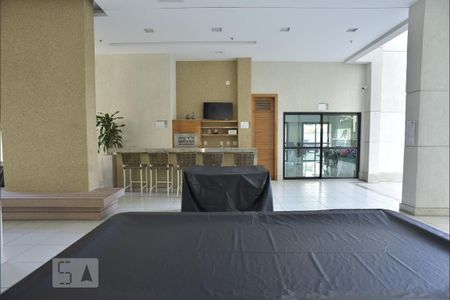 Apartamento para alugar com 69m², 2 quartos e 1 vaga Apartamento para alugar com 69m², 2 quartos e 1 vagaÁrea comum - Salão de Jogos