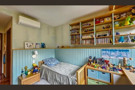 Casa à venda com 458m², 4 quartos e 4 vagas