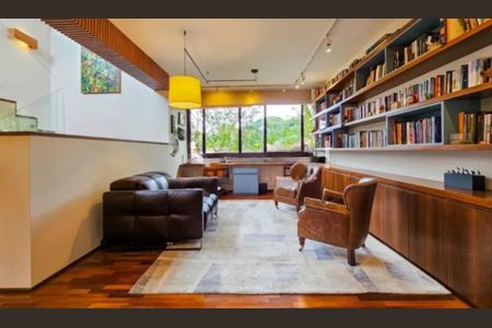 Casa à venda com 458m², 4 quartos e 4 vagas