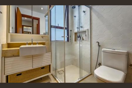 Casa à venda com 458m², 4 quartos e 4 vagas