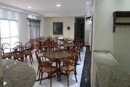 Apartamento à venda com 65m², 2 quartos e 1 vagaÁrea comum - Salão de festas