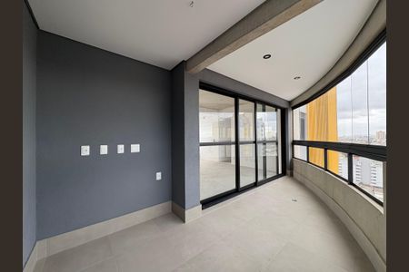 Apartamento à venda com 88m², 2 quartos e 2 vagas Apartamento à venda com 88m², 2 quartos e 2 vagasVaranda