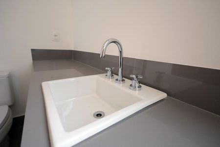 Apartamento à venda com 88m², 2 quartos e 2 vagas Apartamento à venda com 88m², 2 quartos e 2 vagasBanheiro Suíte