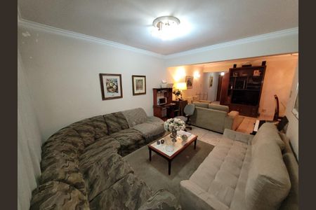 Apartamento à venda com 128m², 3 quartos e 1 vagaFoto 01