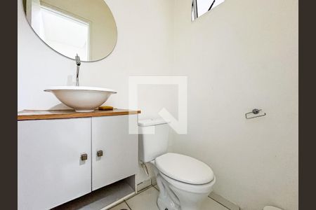 Casa de condomínio à venda com 124m², 2 quartos e 1 vaga Casa de condomínio à venda com 124m², 2 quartos e 1 vagaLavabo