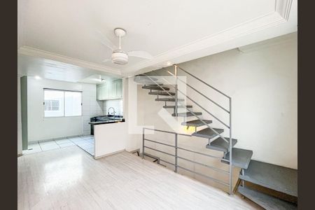 Sala de casa de condomínio à venda com 2 quartos, 124m² em Conceicao, Osasco