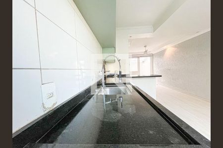 Casa de condomínio à venda com 124m², 2 quartos e 1 vaga Casa de condomínio à venda com 124m², 2 quartos e 1 vagaCozinha