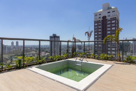 Apartamento à venda com 43m², 1 quarto e 1 vaga Apartamento à venda com 43m², 1 quarto e 1 vagaÁrea comum - Piscina