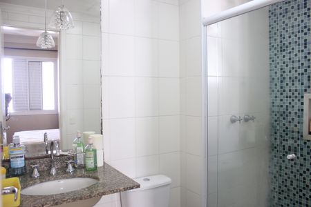 Apartamento à venda com 75m², 3 quartos e 2 vagasBanheiro da Suíte