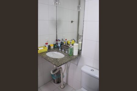 Apartamento à venda com 75m², 3 quartos e 2 vagasBanheiro da Suíte