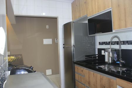 Apartamento à venda com 75m², 3 quartos e 2 vagasCozinha