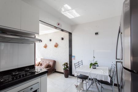 Casa à venda com 220m², 3 quartos e 7 vagasCozinha