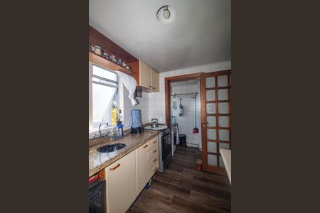 Apartamento à venda com 178m², 3 quartos e 2 vagas Apartamento à venda com 178m², 3 quartos e 2 vagasCozinha