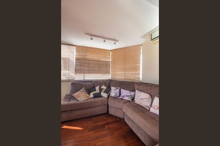 Apartamento à venda com 178m², 3 quartos e 2 vagas Apartamento à venda com 178m², 3 quartos e 2 vagasSala Cobertura