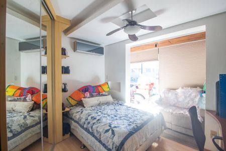 Apartamento à venda com 178m², 3 quartos e 2 vagas Apartamento à venda com 178m², 3 quartos e 2 vagasQuarto