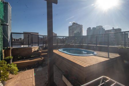 Apartamento à venda com 178m², 3 quartos e 2 vagas Apartamento à venda com 178m², 3 quartos e 2 vagasPiscina