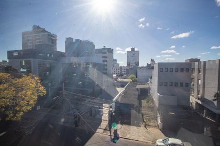 Apartamento à venda com 178m², 3 quartos e 2 vagas Apartamento à venda com 178m², 3 quartos e 2 vagasVista