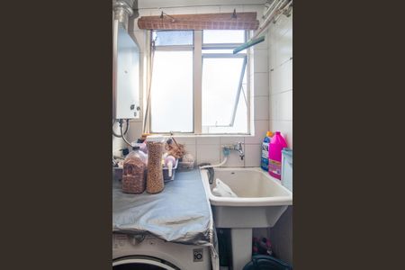 Apartamento à venda com 178m², 3 quartos e 2 vagas Apartamento à venda com 178m², 3 quartos e 2 vagasÁrea de Serviço