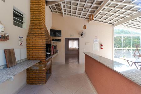 Apartamento à venda com 45m², 2 quartos e 1 vagaÁrea comum - Churrasqueira