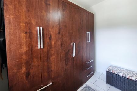 Casa à venda com 180m², 4 quartos e 2 vagas Casa à venda com 180m², 4 quartos e 2 vagasQuarto 1