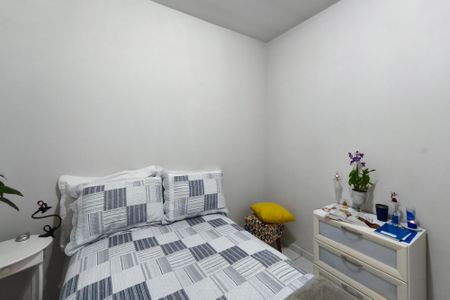 Casa à venda com 180m², 4 quartos e 2 vagas Casa à venda com 180m², 4 quartos e 2 vagasQuarto 2