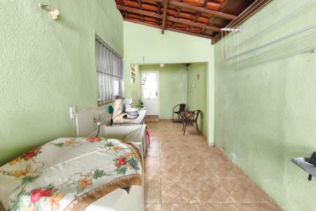 Casa à venda com 180m², 4 quartos e 2 vagas Casa à venda com 180m², 4 quartos e 2 vagasÁrea de Serviço