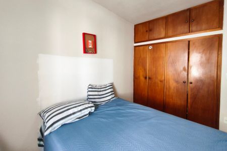 Casa à venda com 180m², 4 quartos e 2 vagas Casa à venda com 180m², 4 quartos e 2 vagasQuarto 3