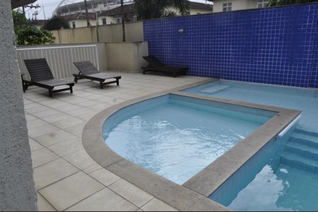 Apartamento à venda com 68m², 3 quartos e 1 vagaÁrea comum