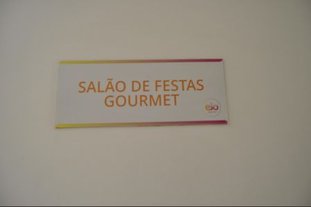 Apartamento à venda com 68m², 3 quartos e 1 vagaÁrea comum