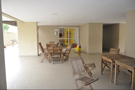 Apartamento à venda com 68m², 3 quartos e 1 vagaÁrea comum