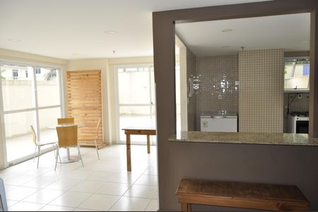 Apartamento à venda com 68m², 3 quartos e 1 vagaÁrea comum