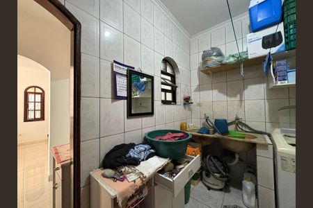 Casa à venda com 147m², 3 quartos e 3 vagas Casa à venda com 147m², 3 quartos e 3 vagasÁrea de Serviço