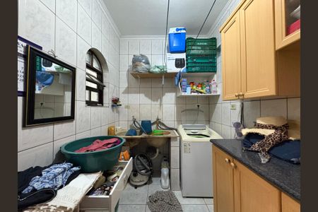 Casa à venda com 147m², 3 quartos e 3 vagas Casa à venda com 147m², 3 quartos e 3 vagasÁrea de Serviço