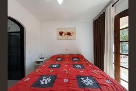 Casa à venda com 147m², 3 quartos e 3 vagas Casa à venda com 147m², 3 quartos e 3 vagasSuíte