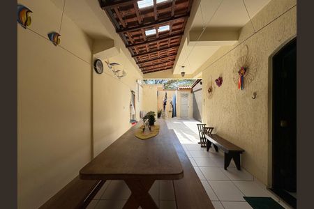 Casa à venda com 147m², 3 quartos e 3 vagas Casa à venda com 147m², 3 quartos e 3 vagasÁrea comum
