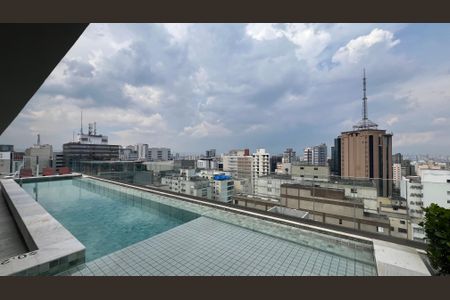 Studio à venda com 33m², 1 quarto e sem vagaPiscina