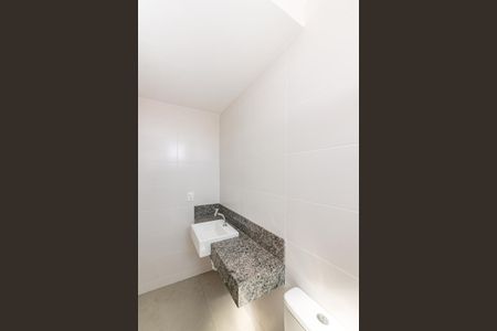 Apartamento à venda com 73m², 2 quartos e 1 vaga Apartamento à venda com 73m², 2 quartos e 1 vagaBanheiro da Suíte 1