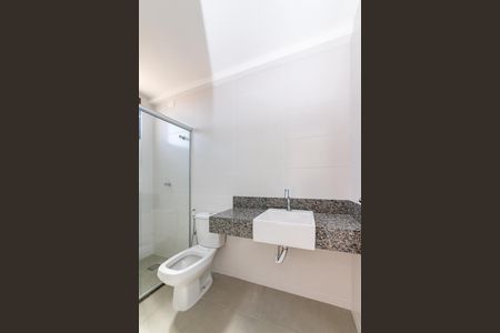 Apartamento à venda com 73m², 2 quartos e 1 vaga Apartamento à venda com 73m², 2 quartos e 1 vagaBanheiro da Suíte 2