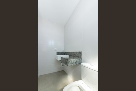 Apartamento à venda com 73m², 2 quartos e 1 vaga Apartamento à venda com 73m², 2 quartos e 1 vagaBanheiro da Suíte 1