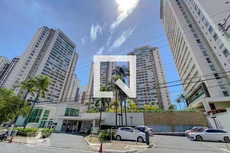 Apartamento à venda com 224m², 3 quartos e 4 vagas Apartamento à venda com 224m², 3 quartos e 4 vagasFachada