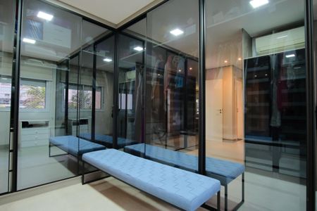 Apartamento para alugar com 224m², 3 quartos e 4 vagasCloset da suíte 1