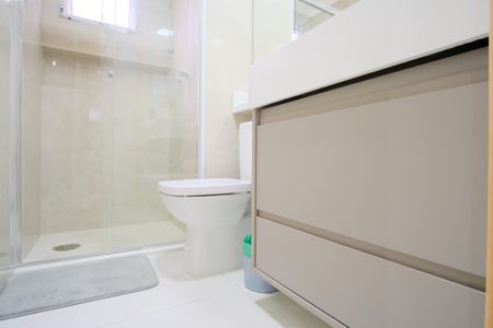 Apartamento para alugar com 224m², 3 quartos e 4 vagasBanheiro da Suíte 2